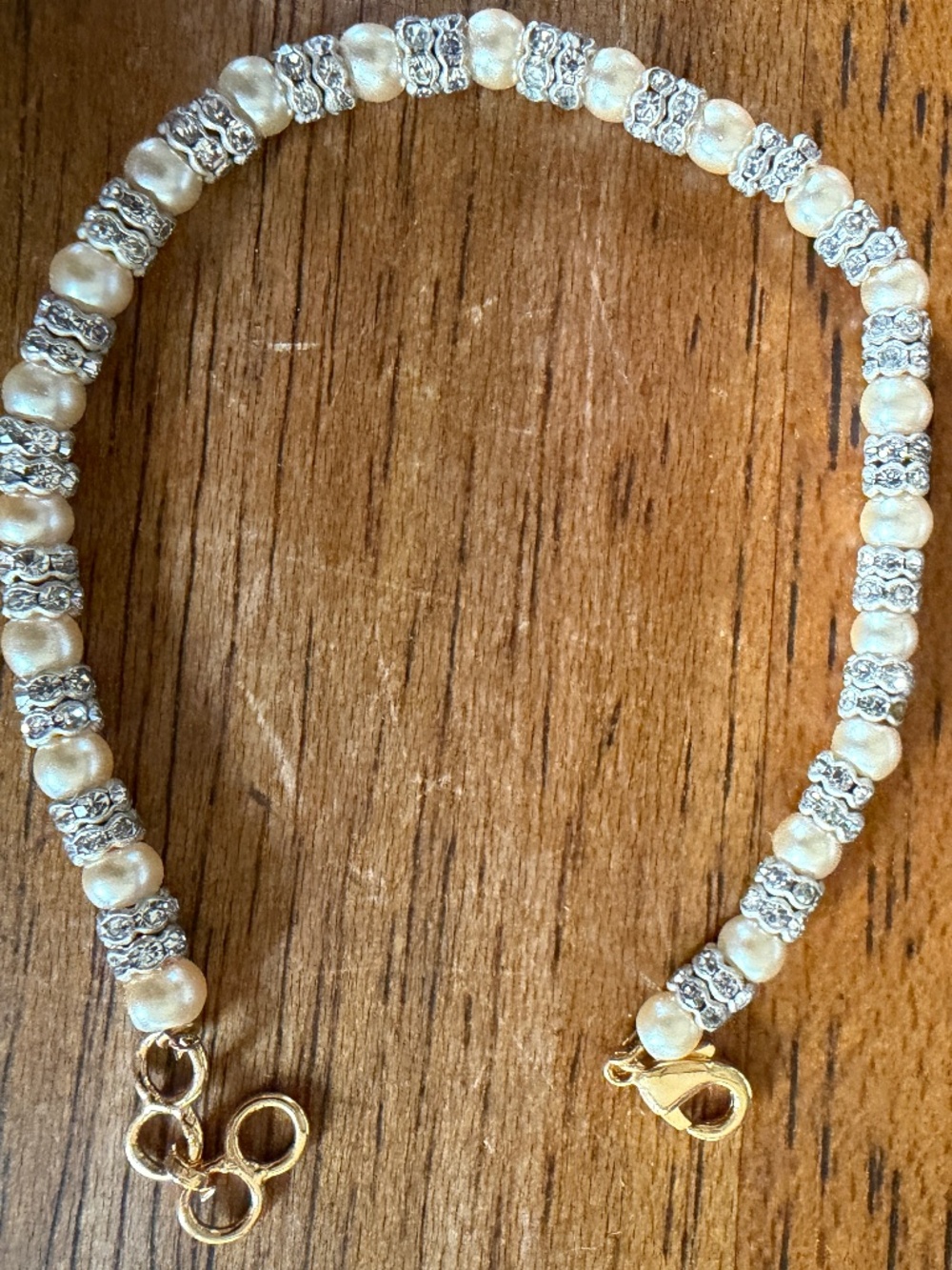 Pearl Crystal Bracelet perfect for Bridal or other Special Occasion!